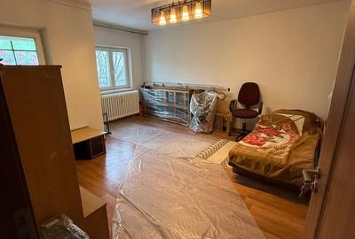 Garsonieră decomandată în Virtuții - 4