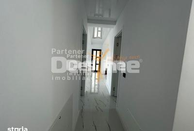 Casă cu 4 camere decomandat cu Teren 300 Mp în Valea Lupului - 19