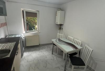 Apartament 3 camere decomandat - zona Tractorul - cod 5184 - 2