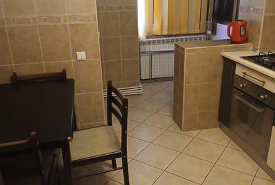Apartament cu 2 camere decomandat în Central - 2