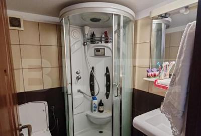 Casă cu 7 camere cu Teren 720 Mp în Central - 2