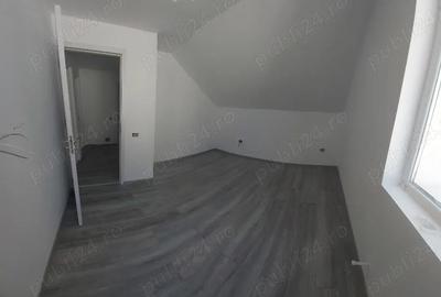 Casă cu 4 camere cu Teren 220 Mp în Vârteju - 5