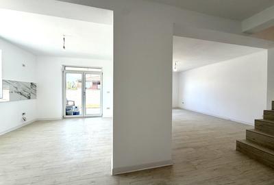 Duplex cu 4 camere cu Canalizare în Dumbrăvița - 4