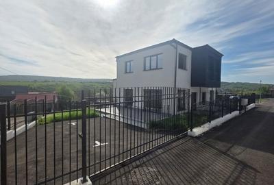 Casă individuală cu 3 camere cu Teren 250 Mp în Central - 11