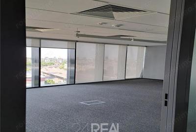 Spațiu comercial, în Barbu Văcărescu - 8