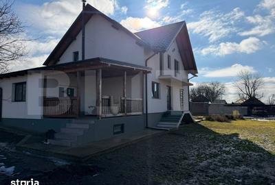 Casă cu 5 camere cu Teren 1000 Mp în Șcheia - 11