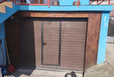 Casă cu 8 camere cu Teren 2300 Mp în Central - 10