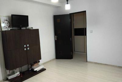 Apartament cu 2 camere decomandat în Central - 4