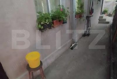 Casa de vanzare, 3 camere, 80 mp, Giulesti - 2