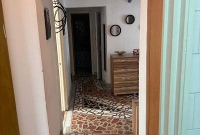 Apartament cu 4 camere decomandat în Ultracentral