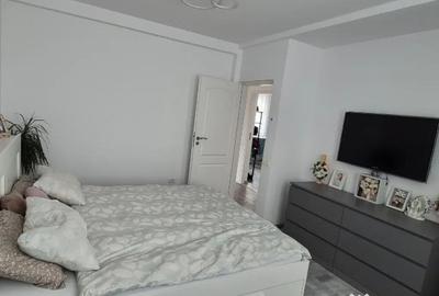 Casă cu 5 camere cu Teren 400 Mp în Central - 3