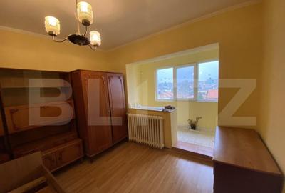 Apartament cu 3 camere decomandat în Central - 11