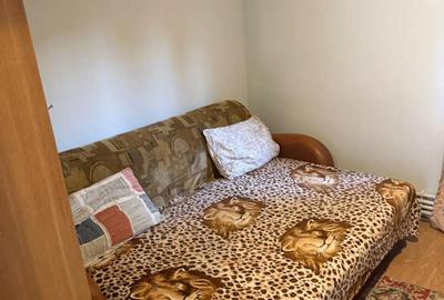 In Giroc,Bucatarie separata,180 E,libera acum - 5