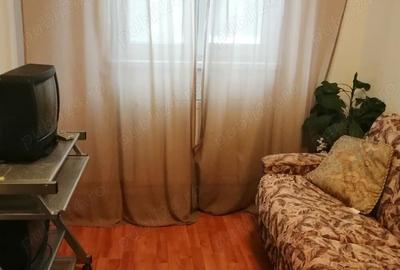 Apartament cu 3 camere decomandat în Valea Azugii - 3