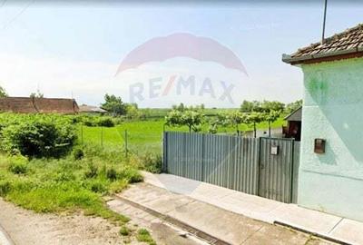 Teren intravilan 5,018mp Variasu Mare - 15 km de Arad/ str. Principala - 6
