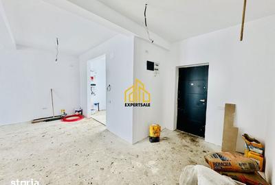 Casă cu 4 camere cu Teren 400 Mp în Domnești