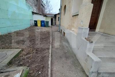 Casa de renovat, 182 mp curte, 100 mp utili, zona Dezrobirii - 4