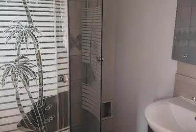 Apartament cu 3 camere decomandat în Poiana Țapului - 6