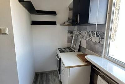 Apartament cu 2 camere decomandat în Calea București - 6