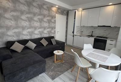 Apartament cu 3 camere decomandat în Tunari
