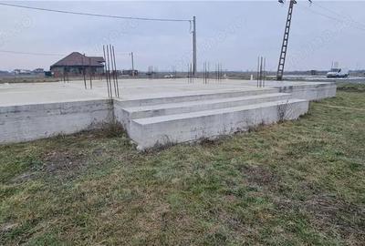 Casă cu Teren 722 Mp în Livada - 12