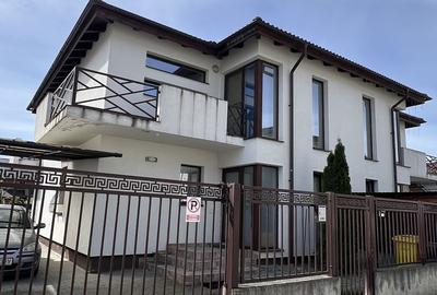 Casă cu 4 camere cu Teren 263 Mp în Central - 8