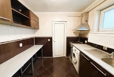 Apartament cu 3 camere decomandat în Nicolae Titulescu - 10