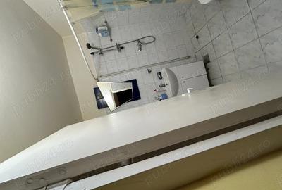 Vand apartament cu patru camere in Deva - 2