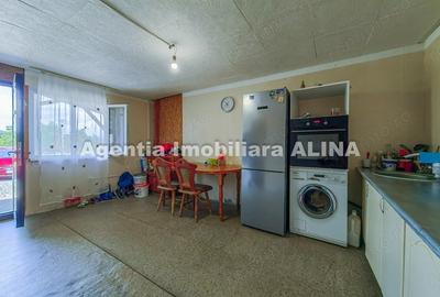 Casă cu 6 camere în Bejan - 2