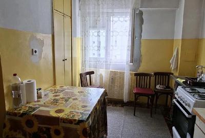 Apartament cu 3 camere decomandat în Aviației - 7