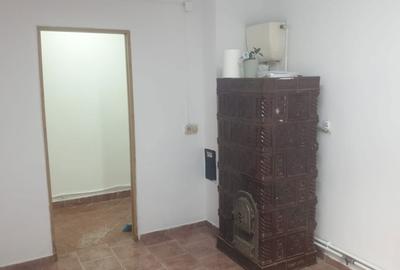 Spațiu comercial, de 55 mp, în Central - 3