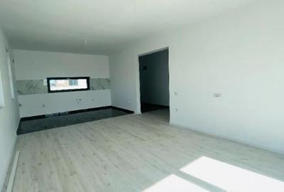 Casă cu 4 camere cu Teren 510 Mp în Balotești