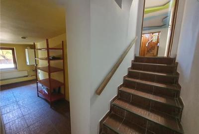 Vilă Spațioasă cu Potențial Multiplu ?n Zona Terezian Sibiu - 12