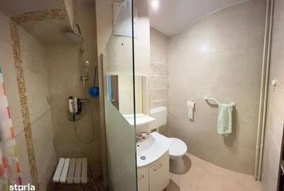 De vanzare Apartament 4 camere LUJERULUI - 6