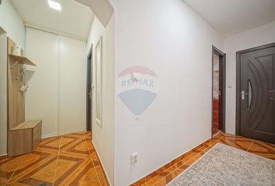 Apartament cochet cu 2 camere de vanzare in Cartierul Noua - 16