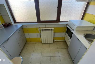 Apartament cu 2 camere decomandat în E3 - 8