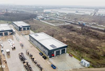 Spațiu comercial, de 1,000 mp, în Central - 13