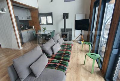 CASA DE LEMN-LOCUINTA SAU AFACERE LA CHEIE - 10