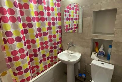 Apartament cu 3 camere decomandat în Central - 3