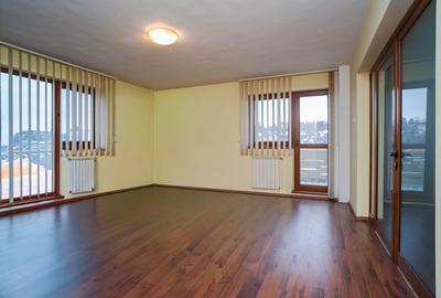 Spațiu comercial, de 130 mp, în Centru Civic - 1