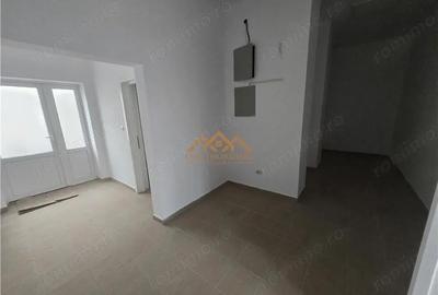 Spațiu comercial, de 70 mp, în Central - 6