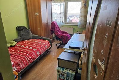 Apartament cu 3 camere decomandat în George Enescu - 2