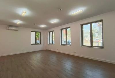Apartament cu 3 camere semidecomandat în Armeneasca - 6