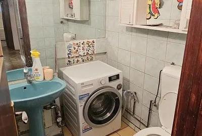 Vand apartament 4 camere etajul 1 zona Micro 4 Vand apartament 4 camere etajul 1 zona Micro 4 - 12