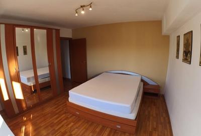 Unirii Metrou 2 Camere Ultracentral 1994 - 2