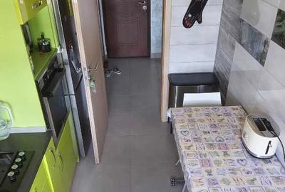 Garsoniera decomandata - zona Tractorul - 4