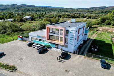 Cladire cu Spa?iu Generos pentru Investi?ii Diverse - 4