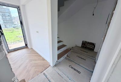 Duplex cu 4 camere cu Teren 180 Mp în Metalurgiei - 13