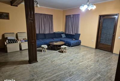 Casă cu 3 camere cu Teren 405 Mp în Central - 8