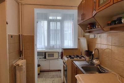 Apartament cu 3 camere decomandat în Central - 6